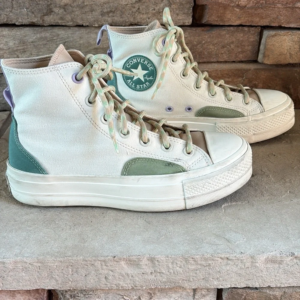 Converse Chuck Taylor All Star sz 8 high top cloth/leather platform sneakers